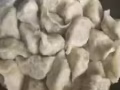 純手工水餃，餡大皮薄