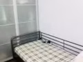先驱pioneer mrt 2分钟三人间 一个床位出租，要求男生，包水电网冷气