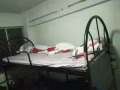 後港3道大牌2號，男床位出租，進德福工業區，人少乾淨，包水電網空調，可以小煮，可