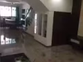 走路五分钟到阿裕尼地铁站或者走路五分钟巴耶利峇地铁站有大普通房出租