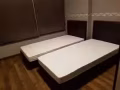 榜俄623a找一名女房客，可以申報