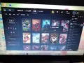 出售新加坡服LOL账号
