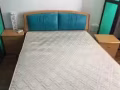 床床墊床頭櫃梳妝檯整套低價出售