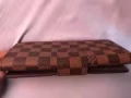 现有男女LV长款棋盘格钱包