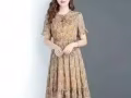 常年批发服装 和外贸服装