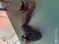 出全新安全鞋