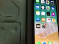 出售九成新iPhone X，64GB，白色，在敏感公司不可用攝像頭，所以拆掉，其