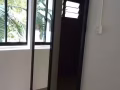 专业装修，安装，木地板，衣柜，橱柜，玻璃门，推拉门，铝塑门窗，各种安装维修锁具。