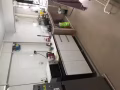 近中巴魯地鐵站，靠近中巴魯市場水電網全包可煮，人少安靜隨時入住。