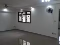 中巴魯地鐵站旁