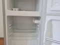 小冰箱非常好用全新，有三種款式，適合放在房間非常方便，按批發價129