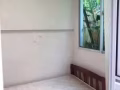 雙地鐵口，瑪麗蒙地鐵站和上段湯申路站附近私人排屋傭人房600全報本屋地址