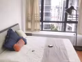 兀里地铁站附近 主人房带浴缸 飘窗 可住两人 有泳池健身房 带保洁 无中介费