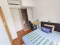 阿裕尼地铁站附近 TRE公寓 带大泳池健身房 大落地窗主人房 无中介费 带保洁