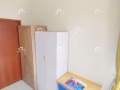 TRECR3 可住2人，高低床  10 月1號可入住