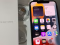 出售9成新iPhone11 pro max256GB,$490，所有功能都好好的,有充电头，数据线,盒子，有兴趣Call
