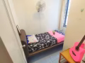波動巴西和兀里之間，小普通房，有冷氣，有窗戶，沒有隔間，有泳池健身房，無中介費，