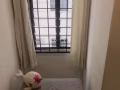 兀里/波東巴西站之間小房間有窗，性價比超高，限1人入住，可煮，報本屋地址