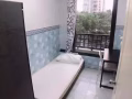 红线-诺维那性价比公寓，临近地铁，不在主干路，居住环境安静，附近大商场 United Square，食阁