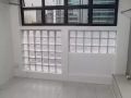 近大巴窑，诺维娜MRT公寓普通房招租，不可报地址，包水电网，预约WhatsApp :91210613 微信:xc2876