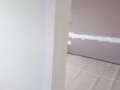 室内外装修：室内翻新，做隔间，油灰水，墙面补平，专业安装窗帘盒，安窗帘，旧柜拆除，旧灯更换，开关更换，装水管，室内墙面刷