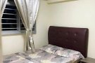 Yishun blk 660 。1 间房要出租，2 房客 $1100 。有全家私 。有空调 。1st july