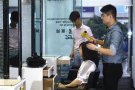 招聘新加坡人/PR/马来西亚wp美发有经验