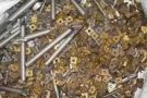 我们公司大量收购车床铣床用过的旧/废刀片和刀具，价格优惠！