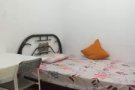 武吉巴督近山景私人排屋，现有单间、夫妻房出租。有冷气，可大煮。有车位可免费停车。