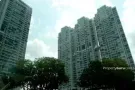劳民达地铁站旁边高级公寓有普通房出租