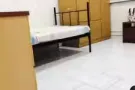靠近劳明达地铁站男女生床位