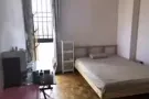 玛丽蒙黄线地铁站附近公寓超大普通房短租
