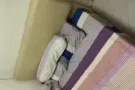 双人床，小圆桌，洗衣机