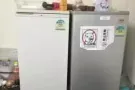 有两个小冰箱要卖