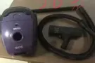 出售一台吸尘器。买回来 没用过几次。