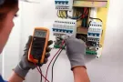 👍新加坡专业电工：10多年经验，维修线路，跳电，修装：灯，吊扇，开关，插座，网络