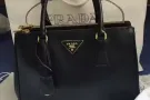 普拉达专柜正品包包