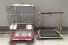 鸟笼，鸟架。