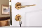?新加坡24小时换锁（包五金）