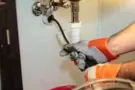 疏通下水道与管道堵塞