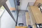 可住两人，花拉公园豪华学生公寓，带大阳台，透光好 可以煮饭 可合法报地址