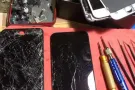 维修手机，平板主板，更换主板，屏幕，电池，后盖，其它配件，手机各种各样问题，可到大巴窑中心，淡宾尼中心，淡宾尼东地铁站，