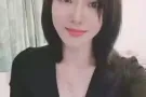 敬业乐业的专业按摩师