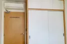 女皇镇地铁站旁边单间出租。