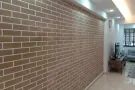 室内外装修：室内翻新，做隔间，油灰水，墙面补平，，旧柜拆除，旧灯更换，开关更换，
