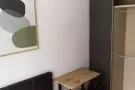 花拉公园地铁站附近，小型公寓，带泳池、健身房