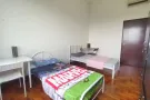 兀里地铁站 大型公寓出租 带泳池健身房 可住两人 提供全套家具 无中介费 可煮