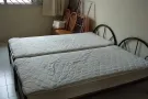 四美男冷气单间