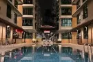 靠近paya lebar MRT，走路2分钟到地铁站，普通房招一个男搭档