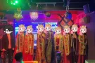 新加坡夜场花场直招女招待 歌星